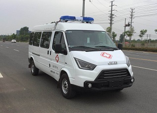 程力威牌CLW5045XJHJ5型救護(hù)車(chē)