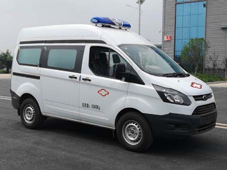 程力重工牌CLH5030XJHJ5型救護(hù)車