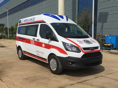 程力重工牌CLH5045XJHJ5型救護(hù)車